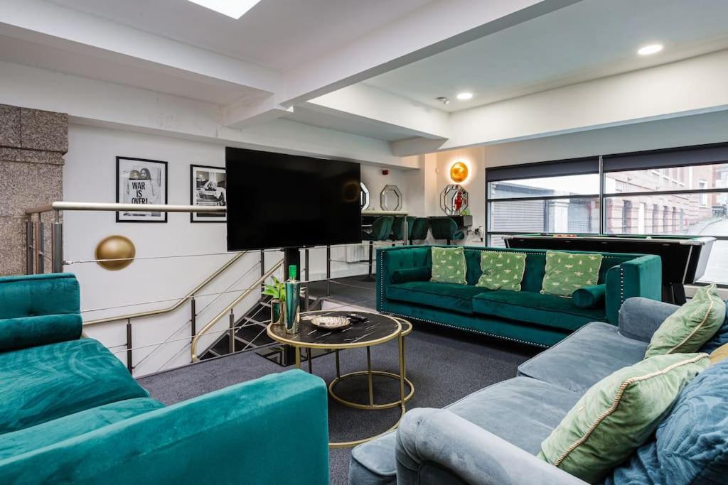 Vip City Centre Apartment With Secure Free Parking Liverpool Bagian luar foto