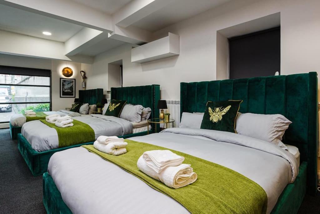 Vip City Centre Apartment With Secure Free Parking Liverpool Bagian luar foto