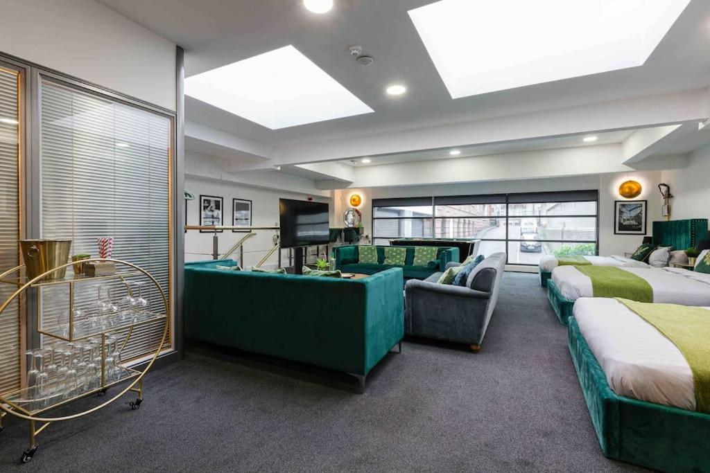 Vip City Centre Apartment With Secure Free Parking Liverpool Bagian luar foto
